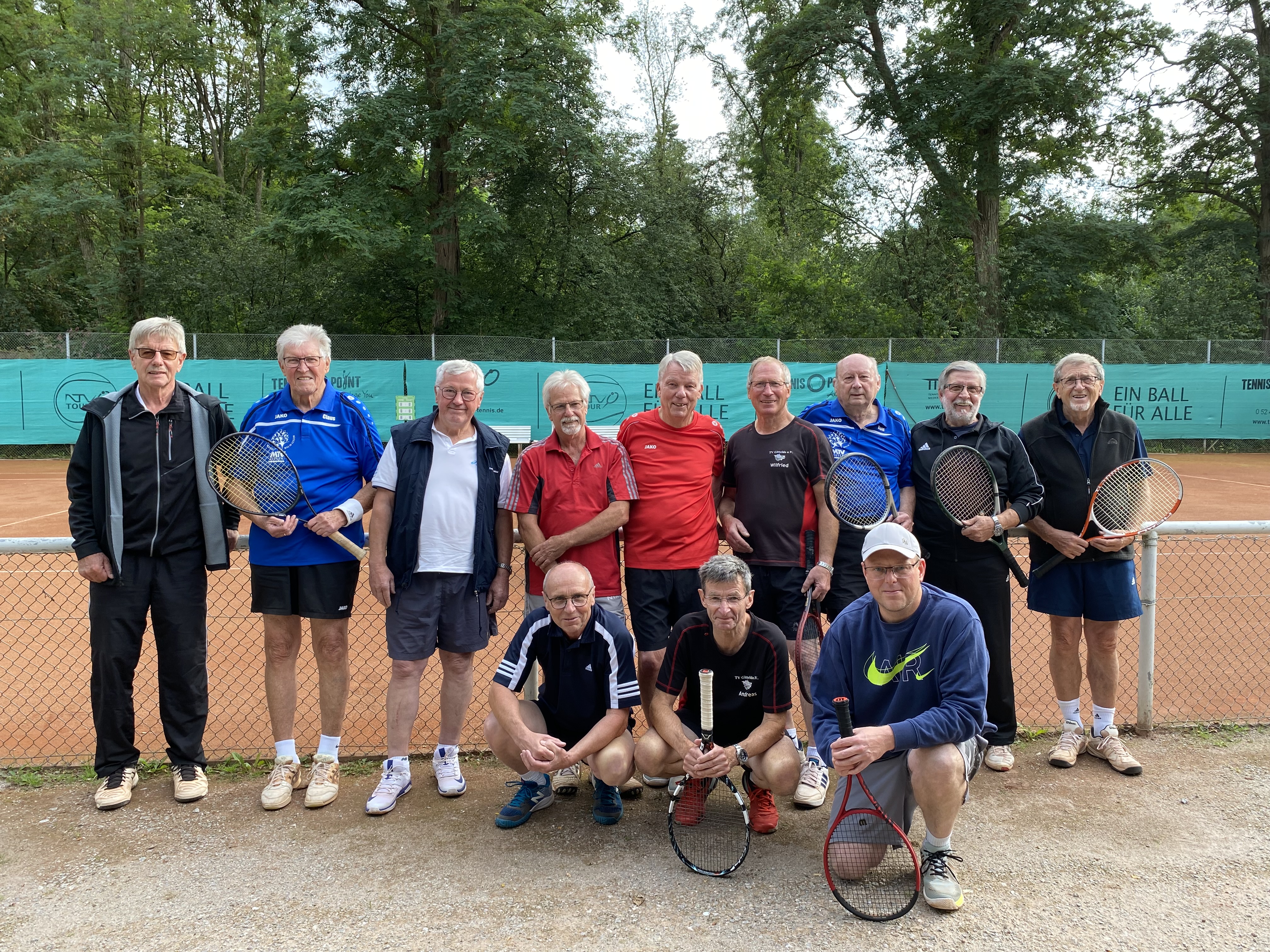 Die Ü70-Tennisherren hatten den TV Gittelde am Schildau-Sportpark zu Gast